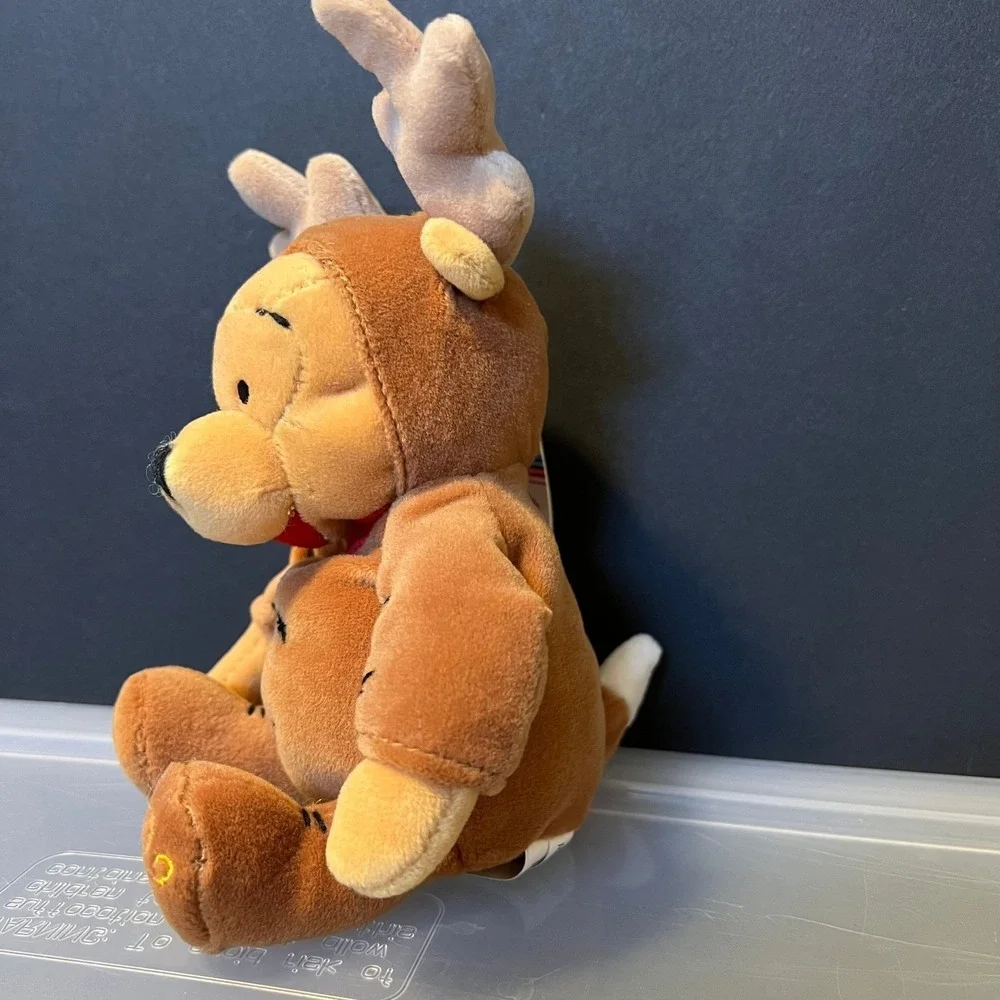 Disney‎ Store Reindeer Pooh Mini Bean Bag Plush 1999 Exclusive Winnie the Pooh